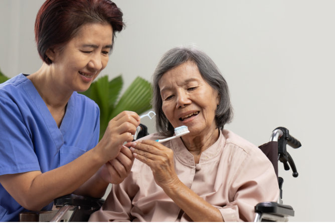 oral-health-issues-among-aging-adults
